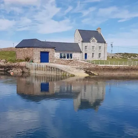 Villa Inishcoo House