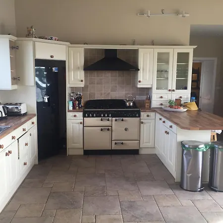 Villa Inishcoo House